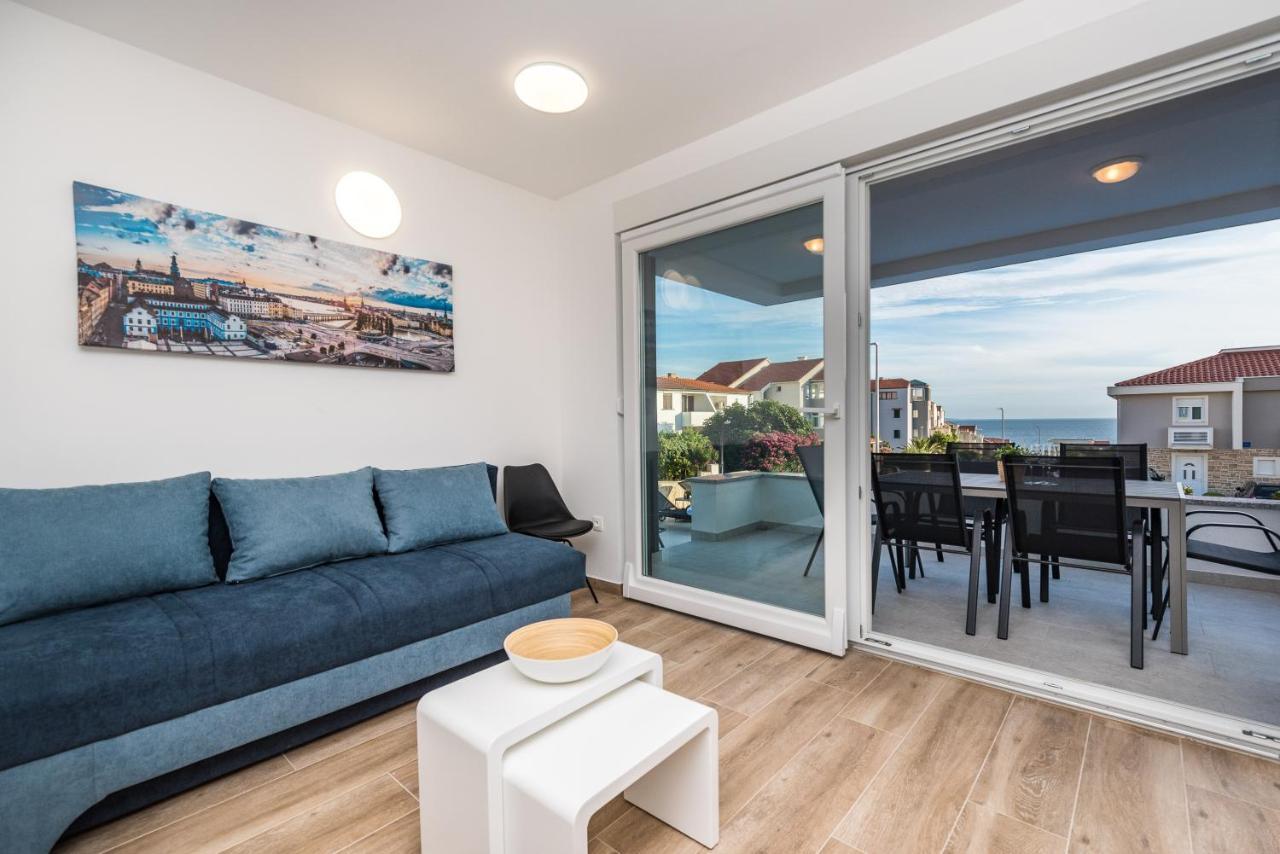 Pool Apartments Banta B Novalja Eksteriør billede