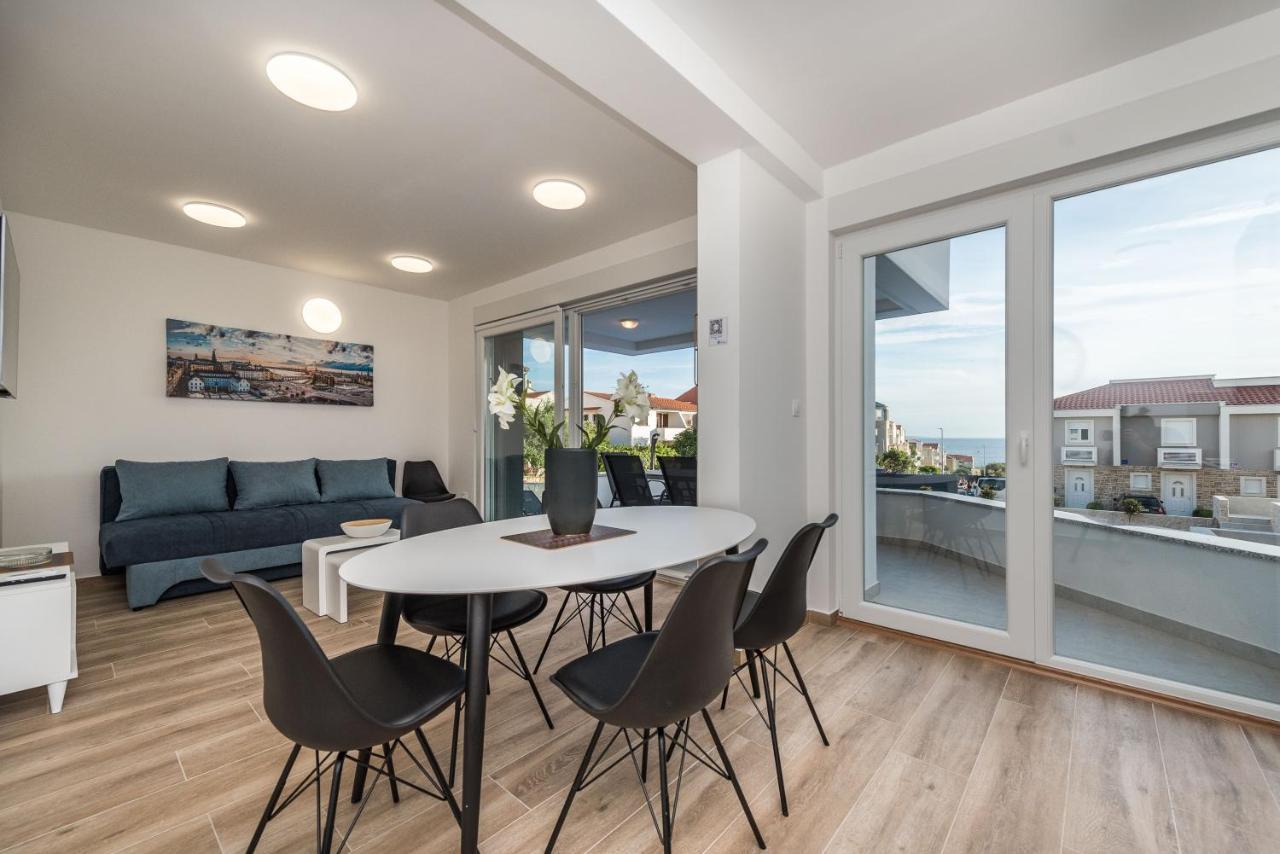 Pool Apartments Banta B Novalja Eksteriør billede